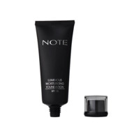 Note Luminous Moisturizing Fondöten No: 04 Sand