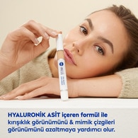Nivea Koyu Halka Görünümü Kapatıcı Göz Bakım Kremi Hyaluron Cellular Filler 15 ml Orta Ton