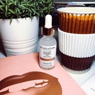 Revolution Skincare Göz Serumu Kafein ve Hyaluronik Asit 30 ml